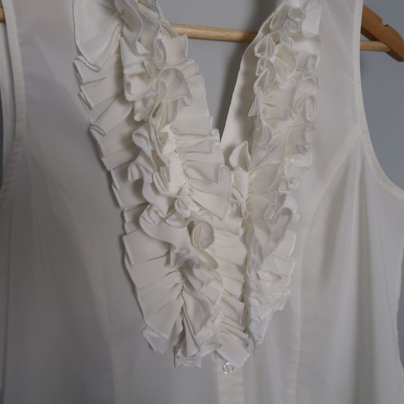 Spense Ruffle Front Sleeveless Button Up - Picture 5 of 6